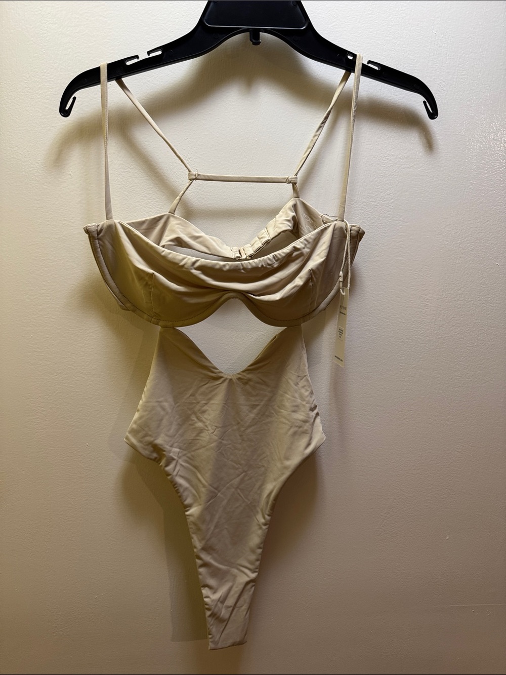 NWT  Riot Swim one piece swimsuit. - Picture 3 of 5
